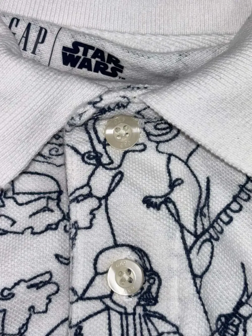 Gap Star Wars Allover Character Print White Polo Shirt Boys Size S 6-7